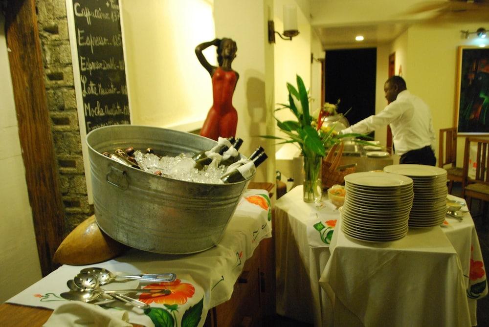 Hotel Restaurant Cyvadier Plage Jacmel Zewnętrze zdjęcie